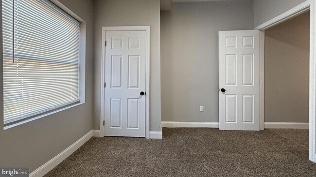 Building Photo - 2527 S Felton St