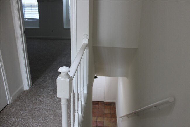 Building Photo - 14719 Barryknoll Ln