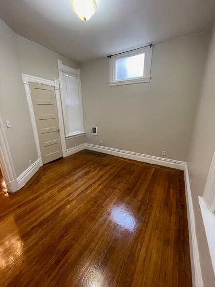Bedroom 2 - 4186 20th St