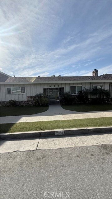 Building Photo - 601 Wisconsin St