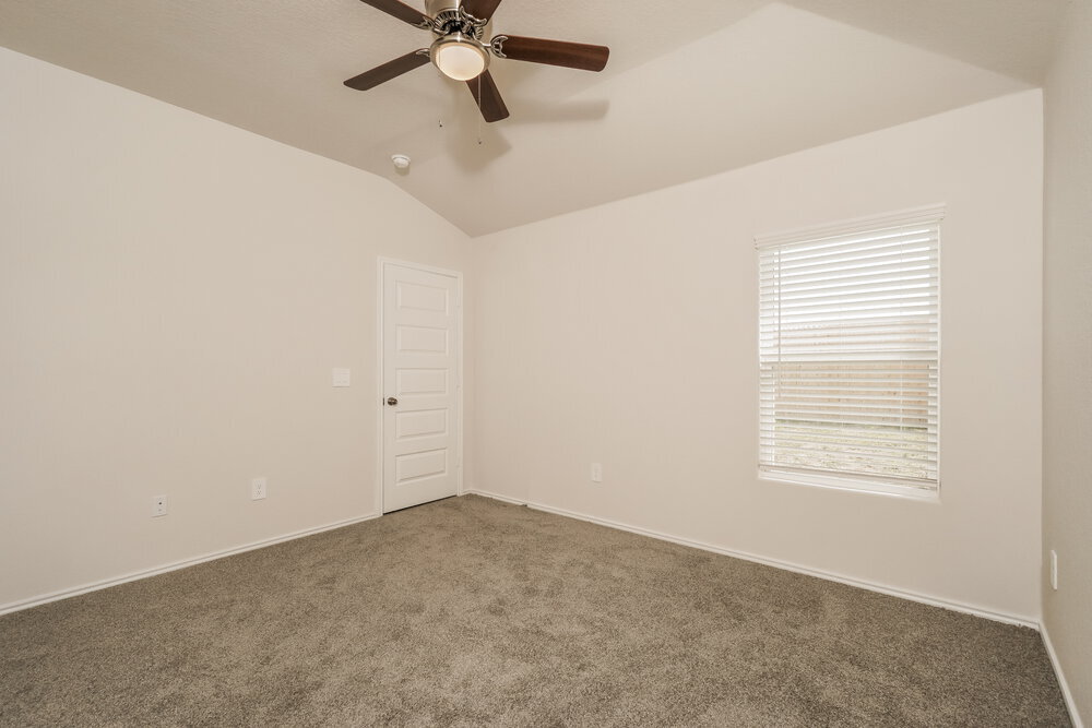 Building Photo - 3325 Muenster Ave