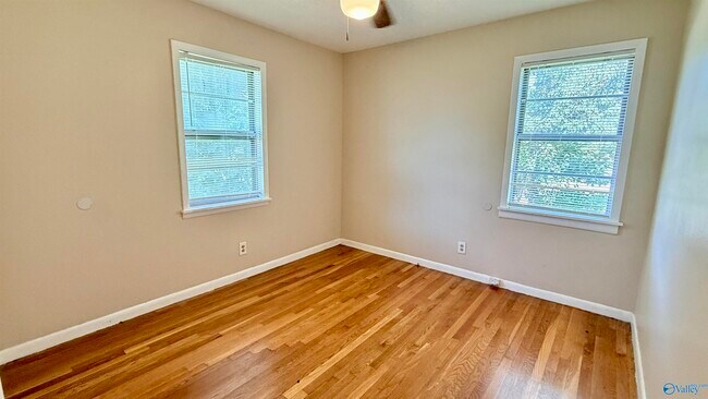 Building Photo - 641 Dawson Terrace NW