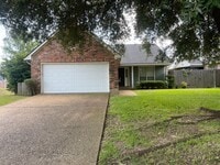 Building Photo - Sought Out Location! Won’t last long!