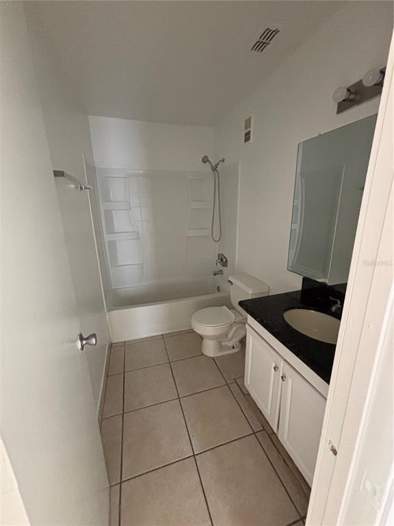 Building Photo - 4720 Walden Cir