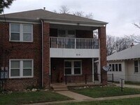 Building Photo - 813 W Eighth St