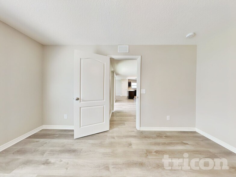 Building Photo - 1608 Fitzgerald Dr