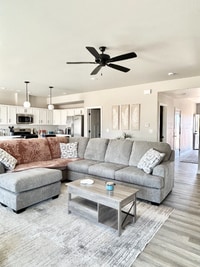 Building Photo - 1437 Winterberry Ln