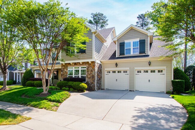 Building Photo - Elegant 5 bedroom home in Bedford!