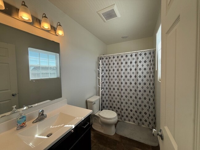 Building Photo - Spacious & Partially Furnished 5-Bedroom Colonial in Allendale's Maple Pond Community