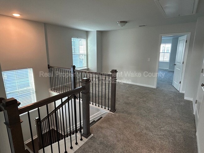 Building Photo - 381 Fosterton Cottage Wy