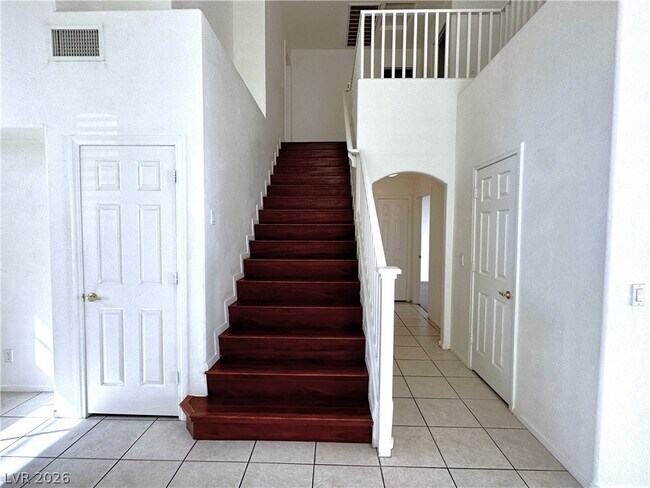 Building Photo - 10018 Ivy Patch St