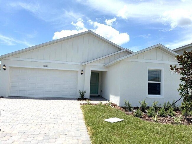 Building Photo - 38396 Pindos Dr