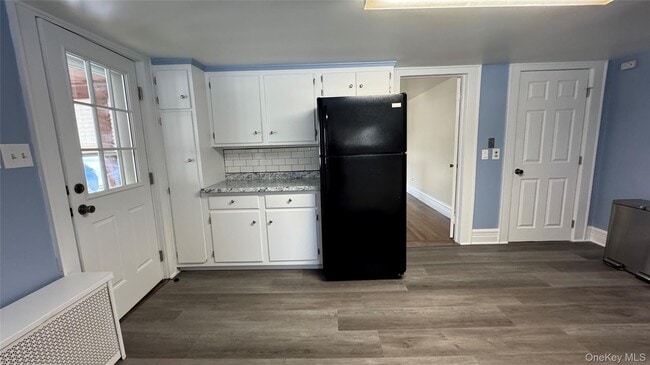 Building Photo - 626 NY-82