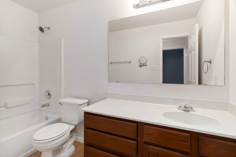 Building Photo - 8647 Silver Willow