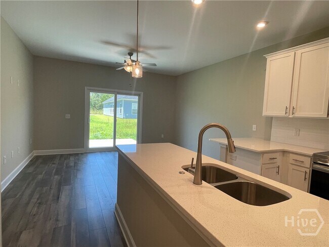 Building Photo - 219 HAISLEY RUN
