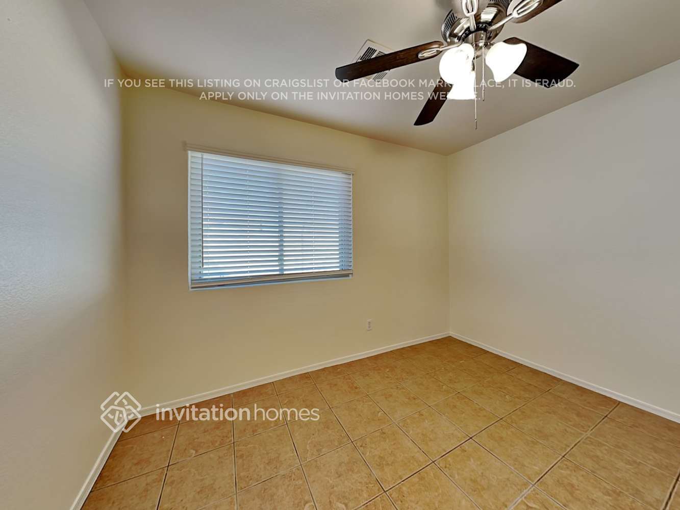 Building Photo - 16147 N 157th Dr