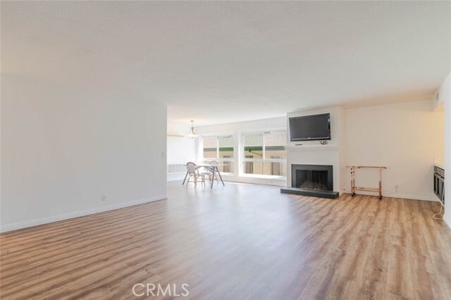 Building Photo - 13543 Moorpark St