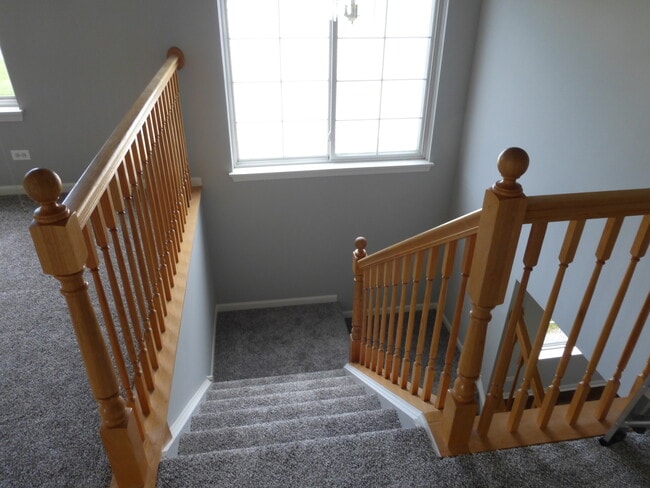 Building Photo - 4676 Magnolia Ln