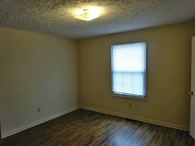 Building Photo - 327 Lucas Ave