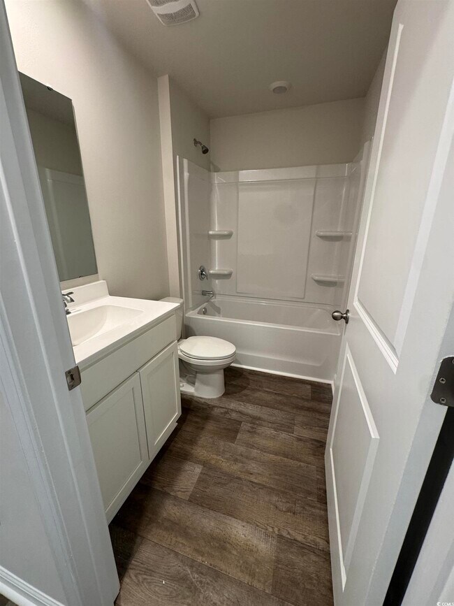 Building Photo - 403 Acosta Cir