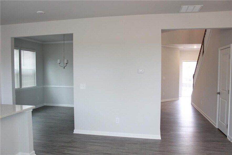 Building Photo - 82 Timber Pk Dr