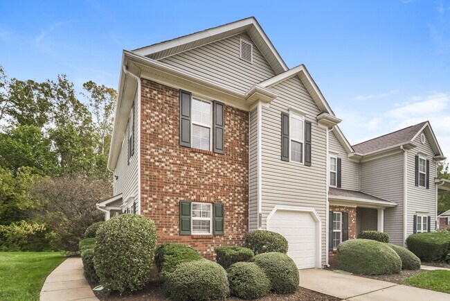 Building Photo - 8733 Cinnabay Dr