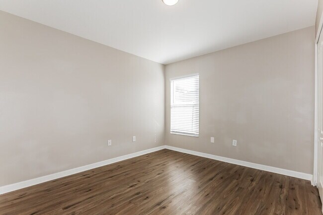 Building Photo - 15412 Feather Star Pl