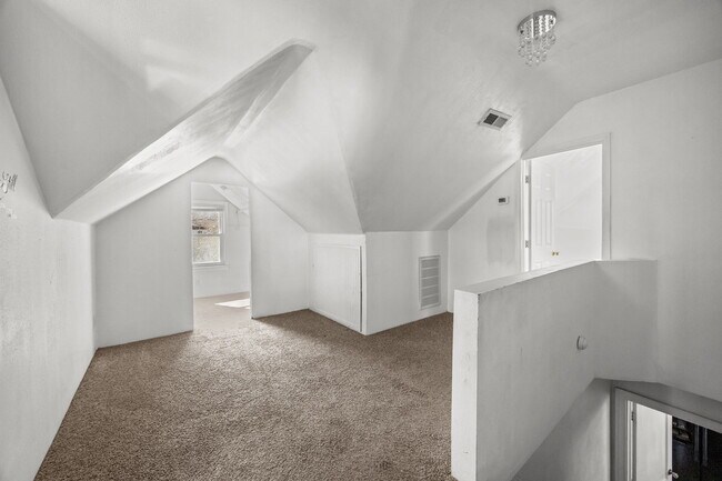 Building Photo - 9120 Granby St