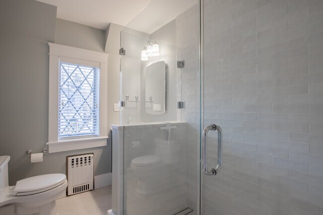 Building Photo - 3 Monmouth Ave