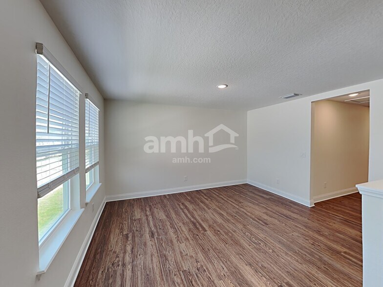 Building Photo - 1108 Winter Stone St