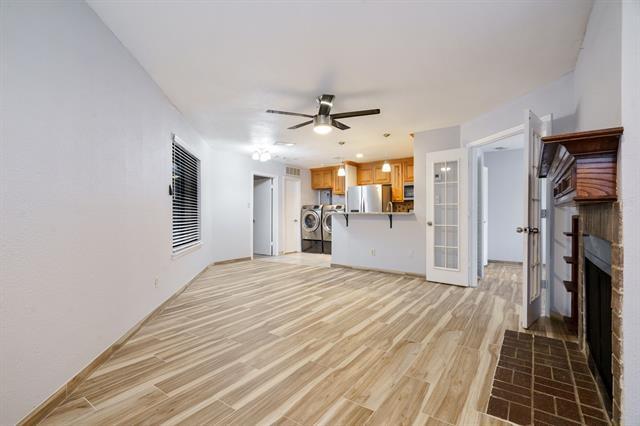 Building Photo - 2310 Balsam Dr