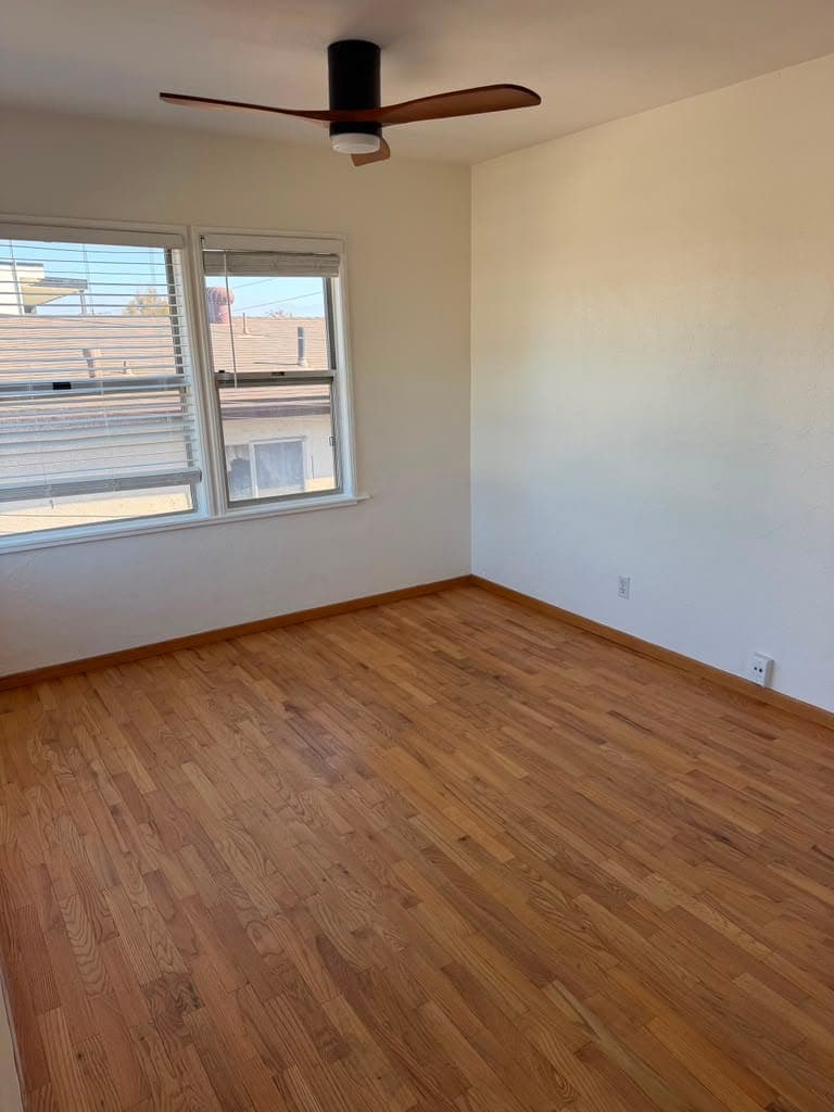 Building Photo - 2534 Haller St