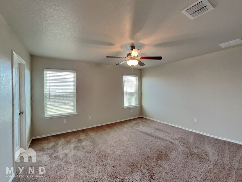 Building Photo - 3806 Colemans Run