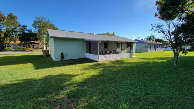 Building Photo - 126 Fiesta Dr