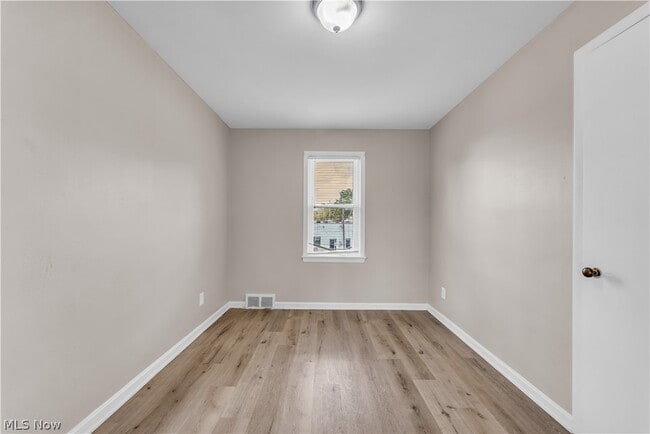 Building Photo - 10008 Edgepark Dr