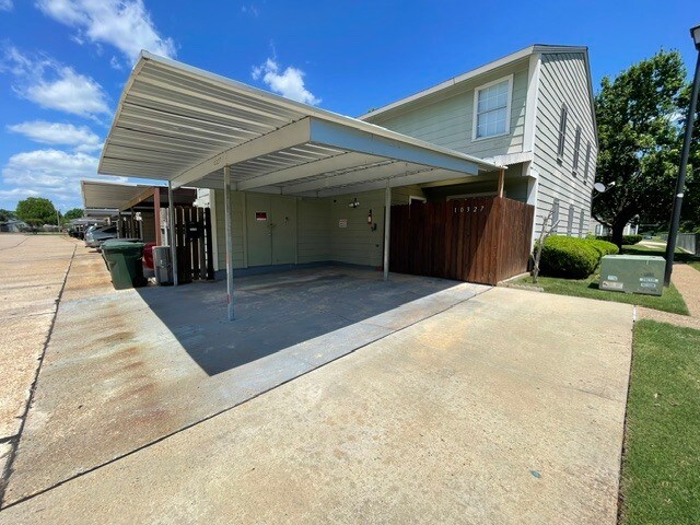 Building Photo - 10327 Loma Vista Dr