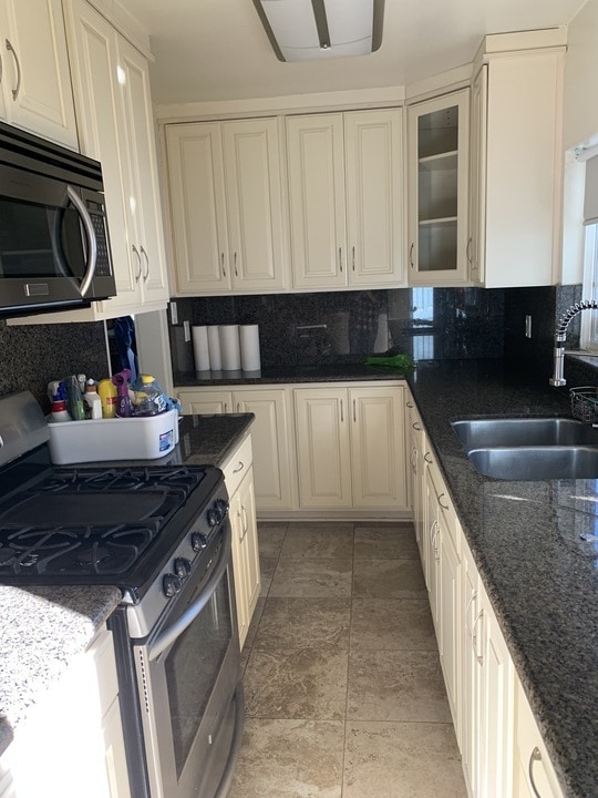 Building Photo - 5177 O Sullivan Dr