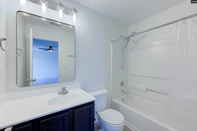 Building Photo - 312 E Waverly Pl Ct