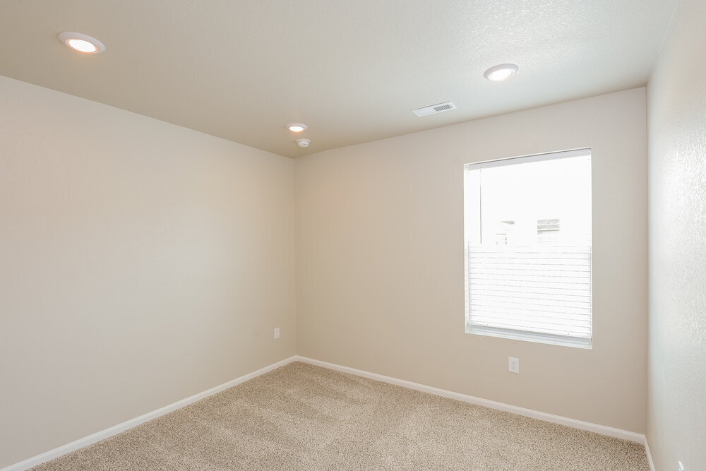 Building Photo - 13959 Vispo Wy