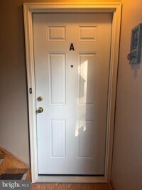 Building Photo - 839 Tydings Rd