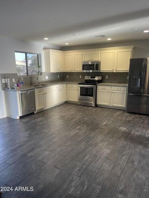 Building Photo - 7386 S Morning Dew Ln