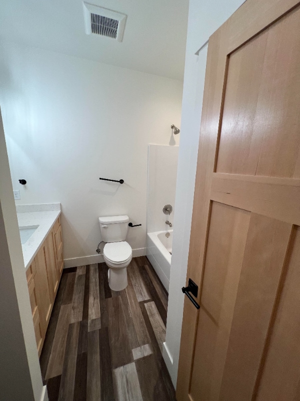 Building Photo - 1300 Terrace Ct
