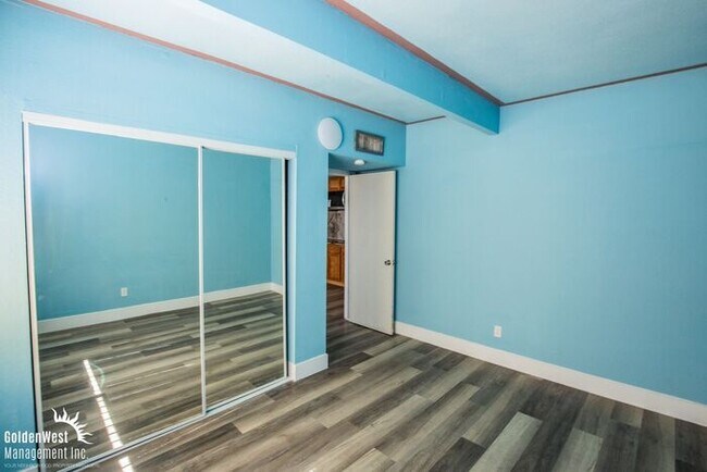Building Photo - Charming 1Bdm 1Ba Unit in Central Las Vegas - MI Special