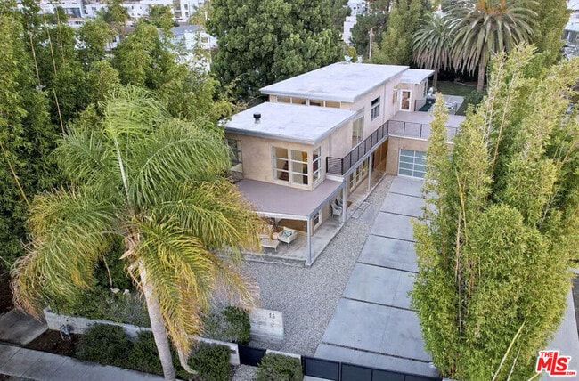 Building Photo - 4430 Lindblade Dr