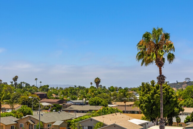 Building Photo - 3315 Clairemont Mesa Blvd