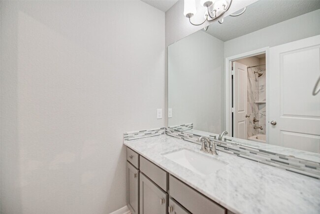 Building Photo - 67 Springtime Creek Dr