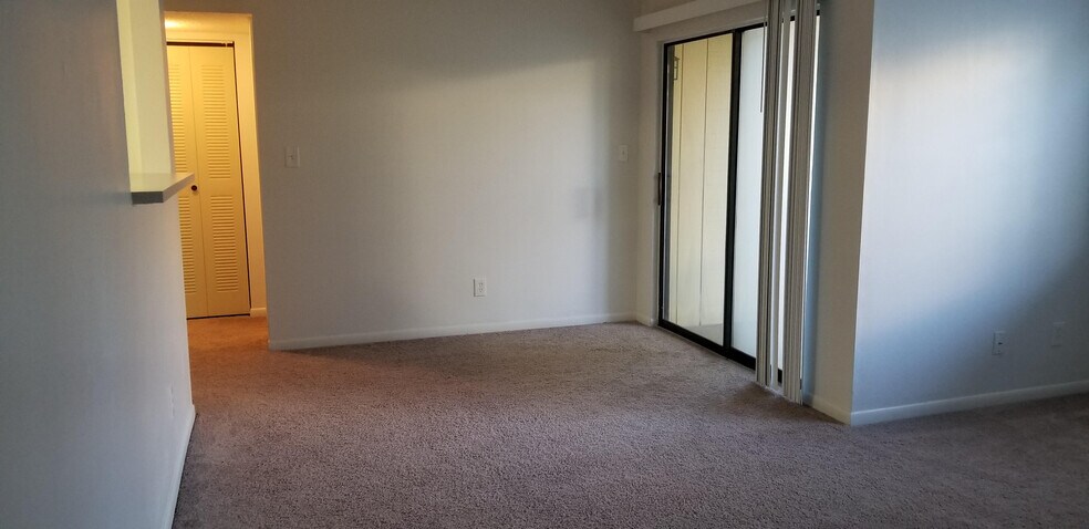 Building Photo - 13367 Arbor Pointe Cir