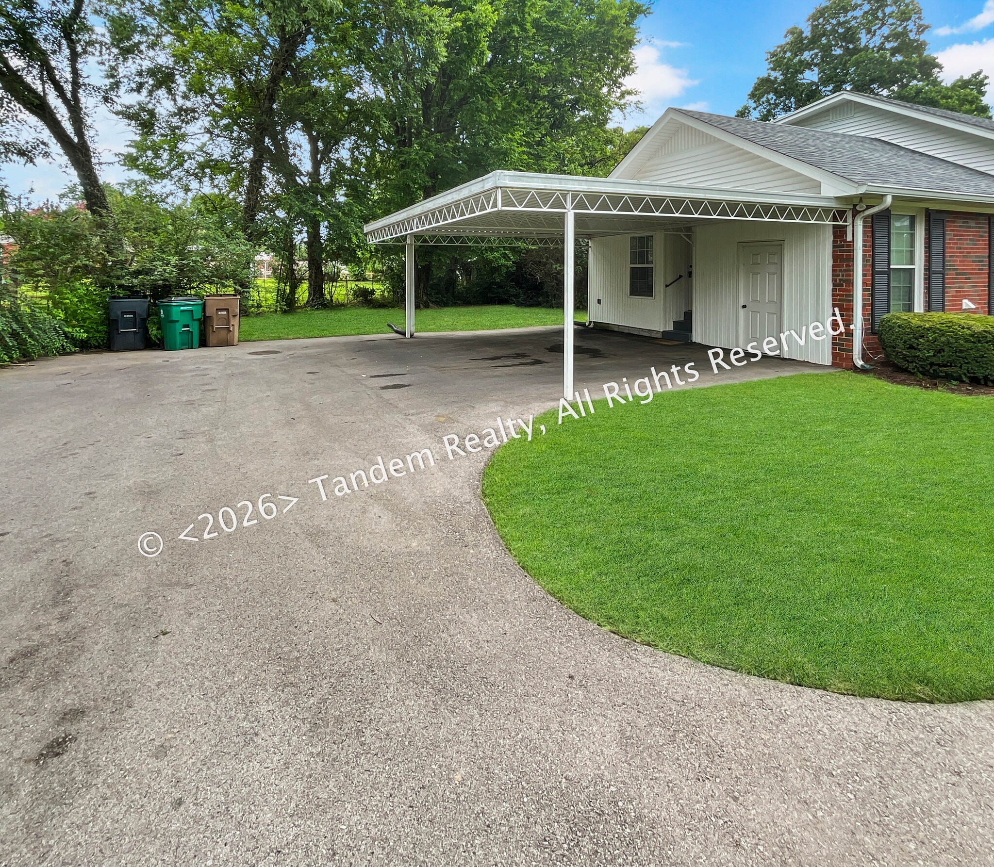 Building Photo - 406 Ritchie Dr