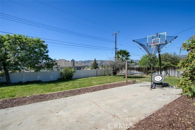 Building Photo - 11758 Grant Dr