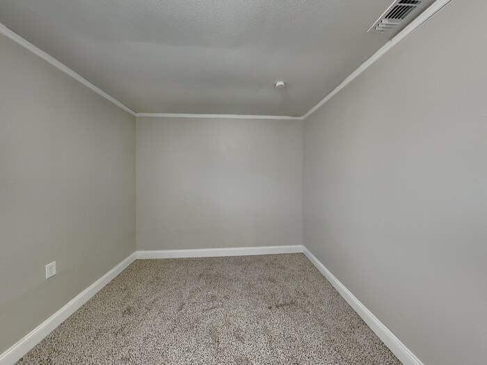 Building Photo - 107 Bayside Blvd